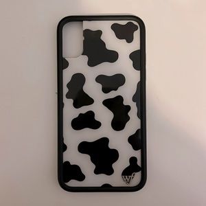 Iphone X/Xs Wildflower Cow Limited Edition Case